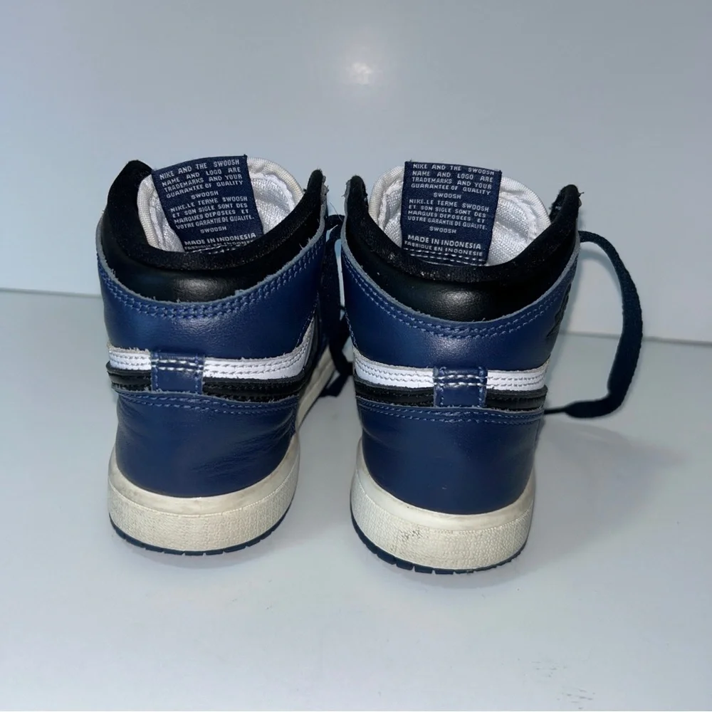 Nike Air Jordan 1 Retro High Kid Size 12C Blue White Athletic Shoes Sneakers - Picture 4 of 15